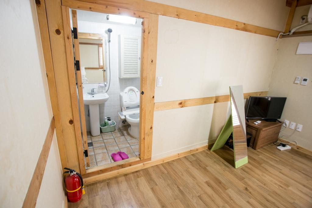 Jiwoo Dang Hotell Jeonju Eksteriør bilde